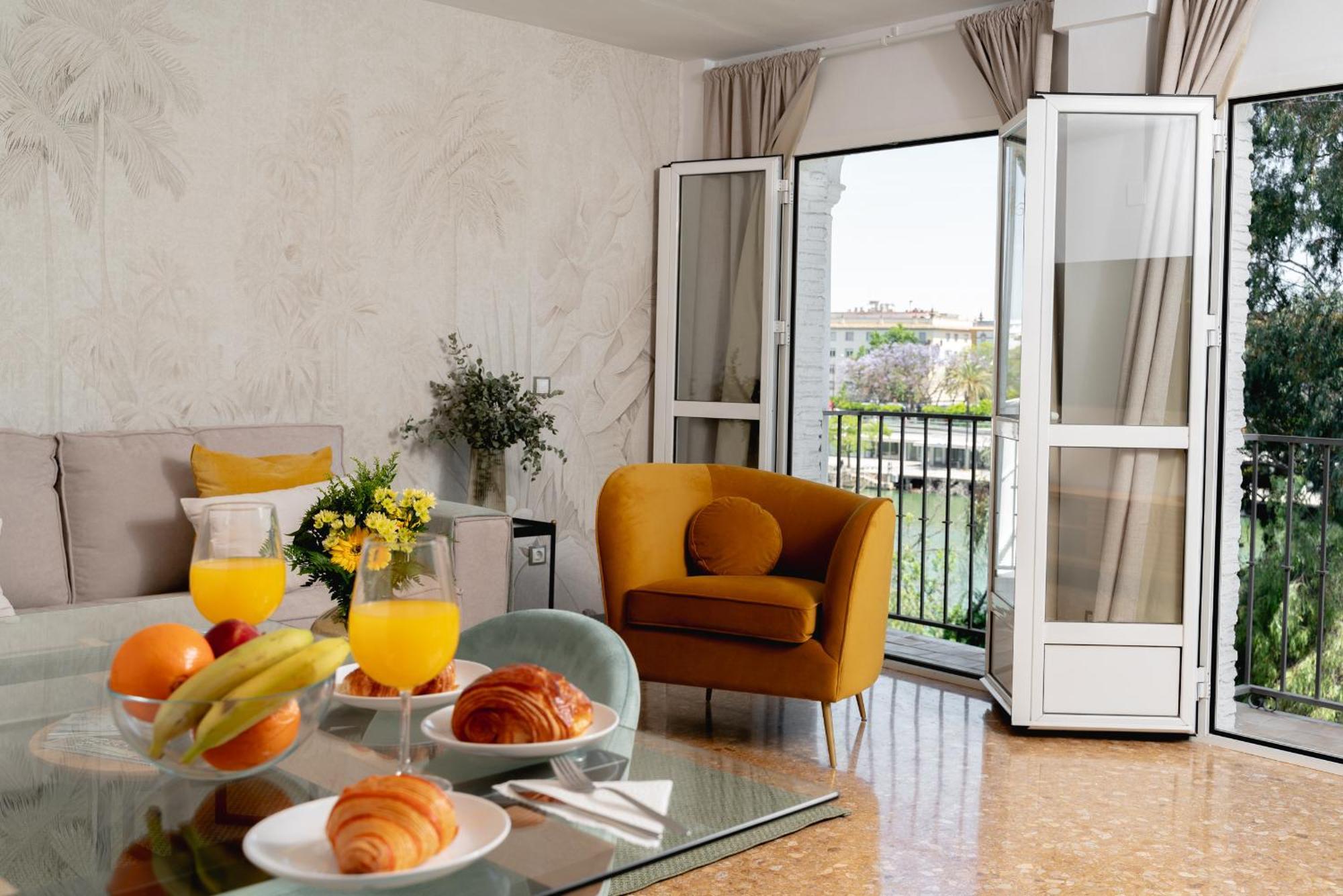 Betis River View Севиля Екстериор снимка